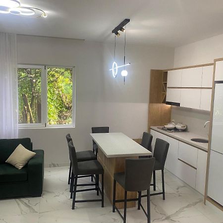 Orange Villa โกนิโอ ภายนอก รูปภาพ