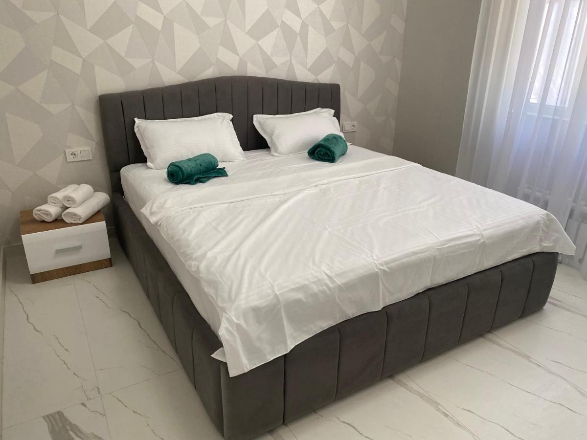 Orange Villa โกนิโอ ภายนอก รูปภาพ