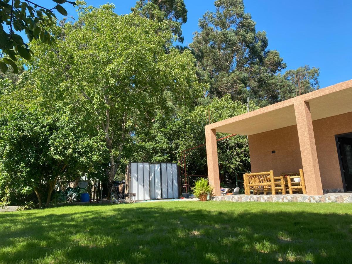 Orange Villa โกนิโอ ภายนอก รูปภาพ